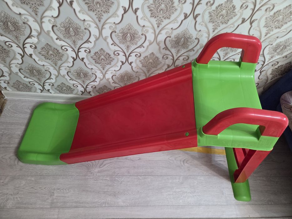 Детска горка продам