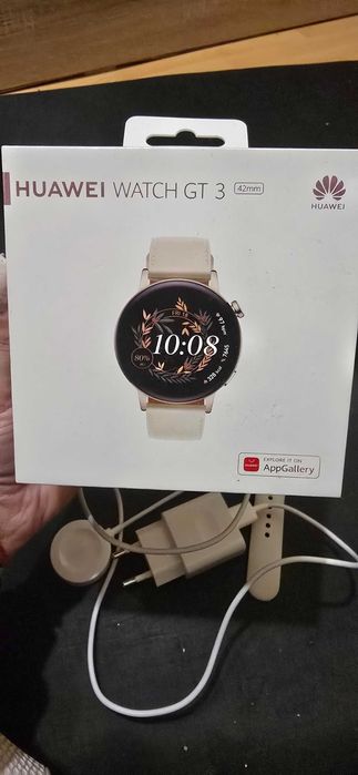 Часовник HUAWEI WATCH GT3 Gold Stainless Case White Leather Strap 42MM