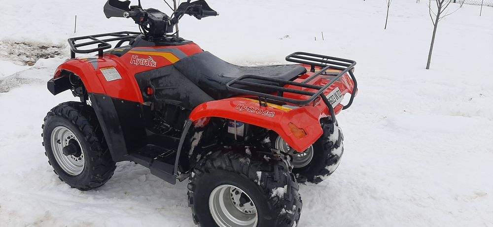 Vând atv linhai 300cc 2x4