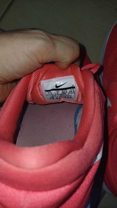 Nike маратонки 38.5