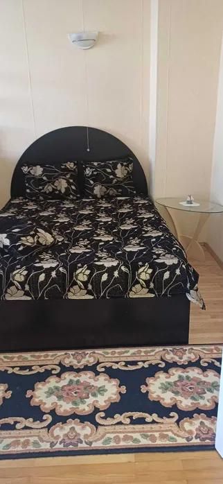 Дава се под наем Тристаен апартамент в Варна, Червен площад - 66 кв.м за 600 € - Снимка #4