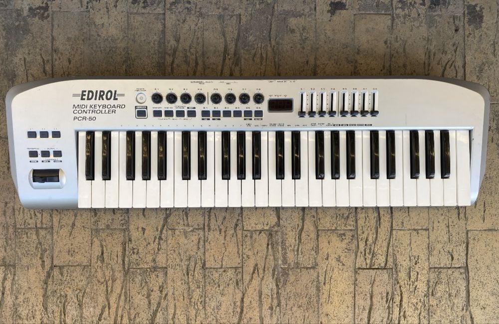 clapa midi Alesis / Roland