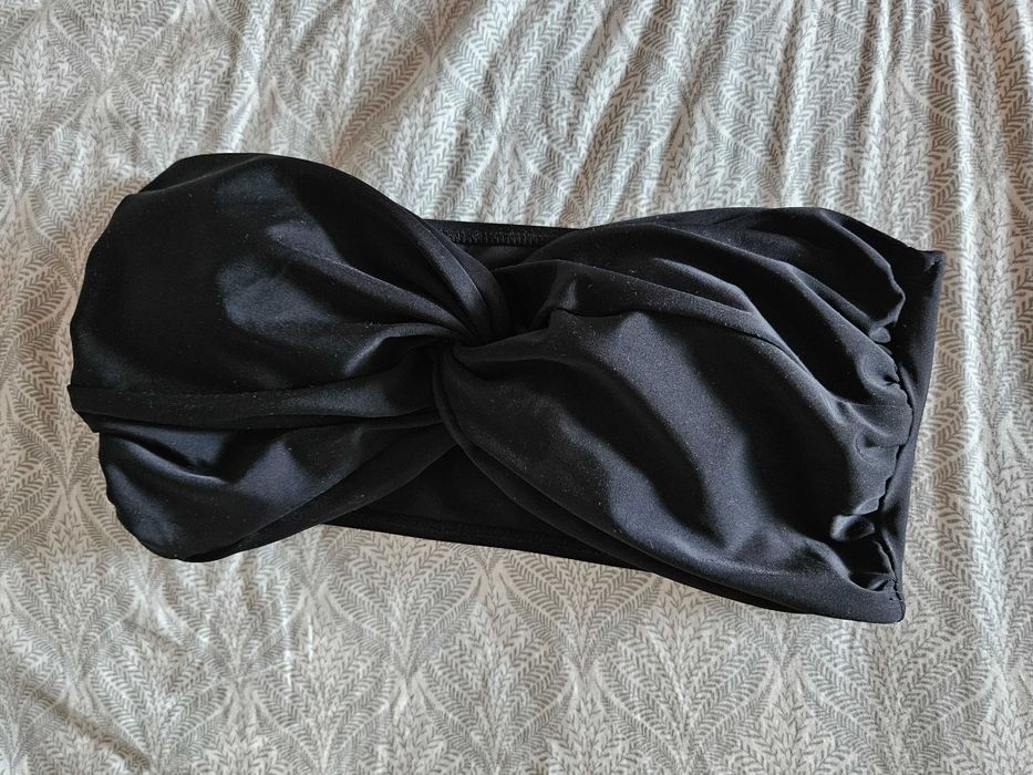 Горнища на бански