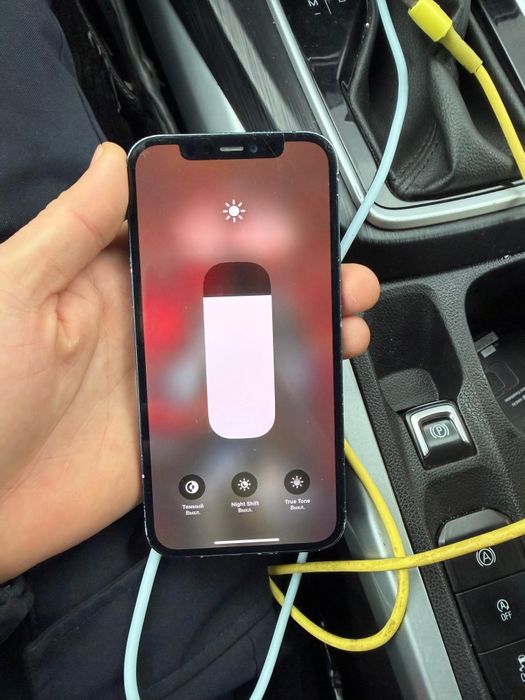 iPhone 12 256gd icloud таза