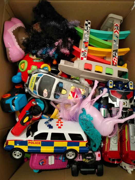 Depozit jucarii second hand la kg , engros , import Anglia