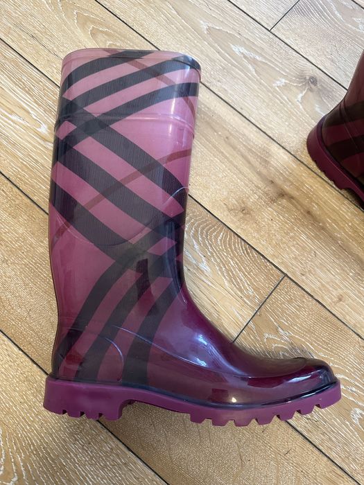 Cizme guma BURBERRY mar. 39 !
