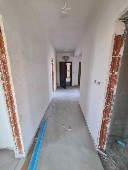 Продава се Многостаен апартамент в Хасково, Тракийски - 169 кв.м за 998 €/кв.м - Снимка #7