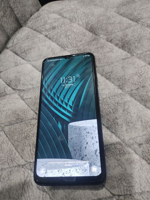 Продам самсунг 02S
