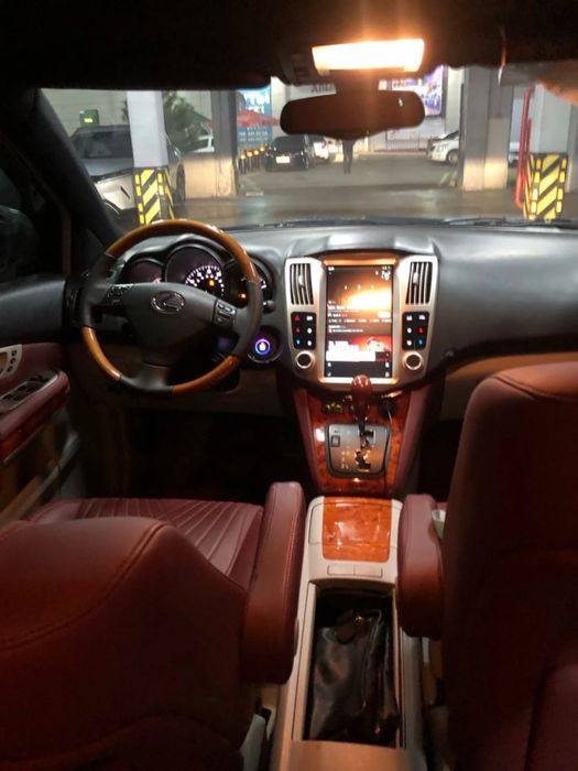Lexus RX holati yaxshi