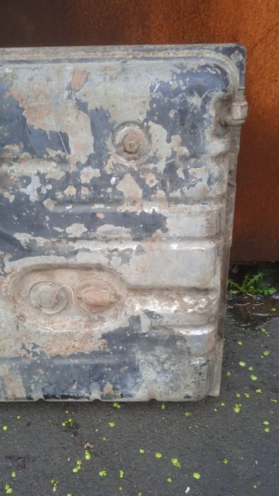 Продам бензобак на Волгу