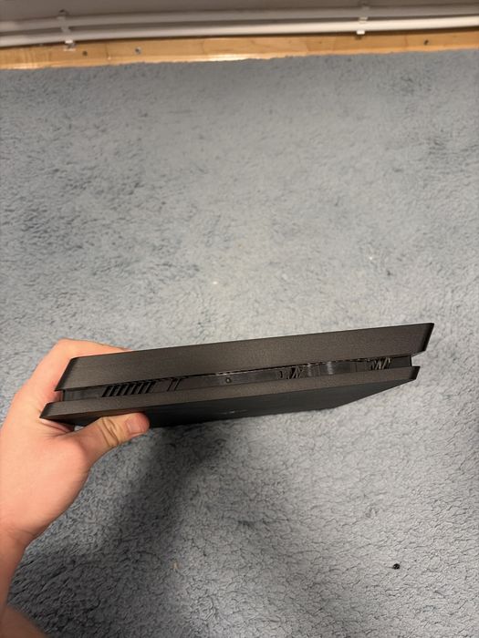 Playstation 4/ps4 slim
