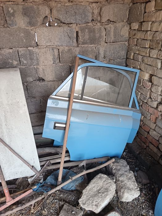 Москвич  кузов  запчастлар