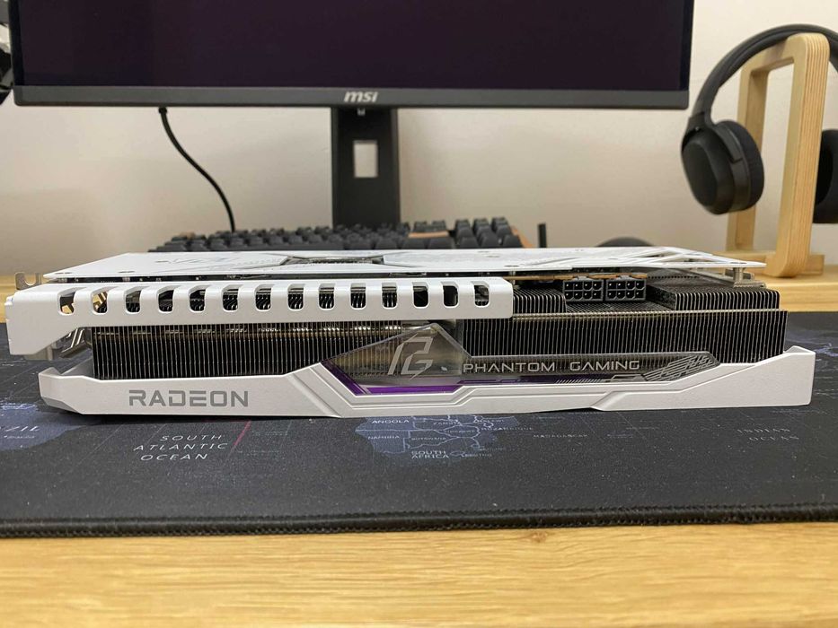 RX 7900 XT 20GB, Бяла, Гаранционна, Asrock