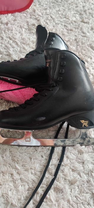 Коньки для фигурного катания размер 36