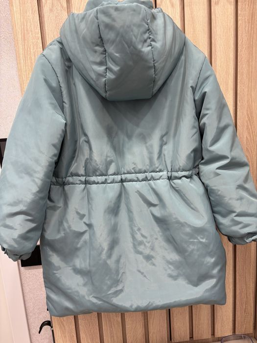 Продам зимнюю куртку