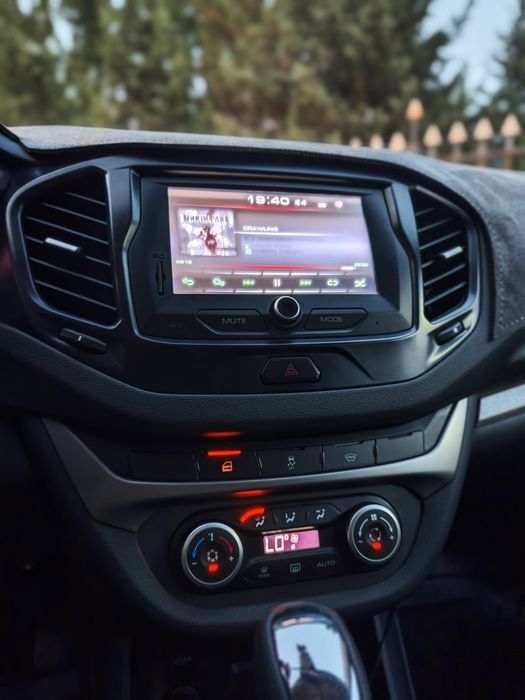 Продаю Lada Vesta SW 2020г. пробег 76606