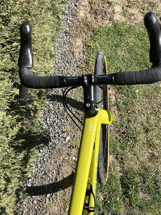 Cursiera/gravel/cyclocross VITORIA ( CARBON )