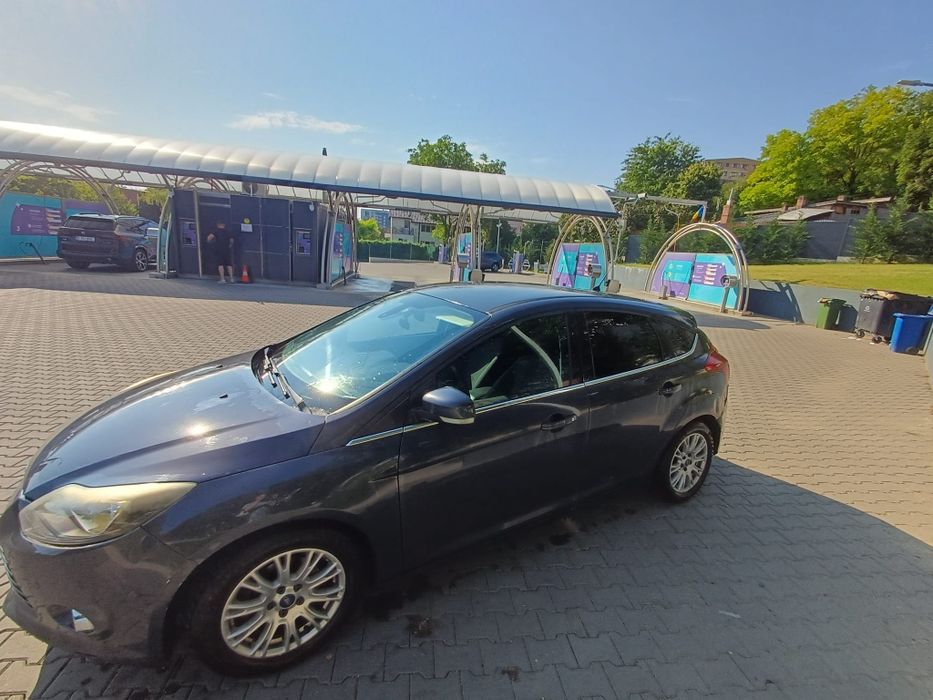 FORD Focus 2011 — imagine 3