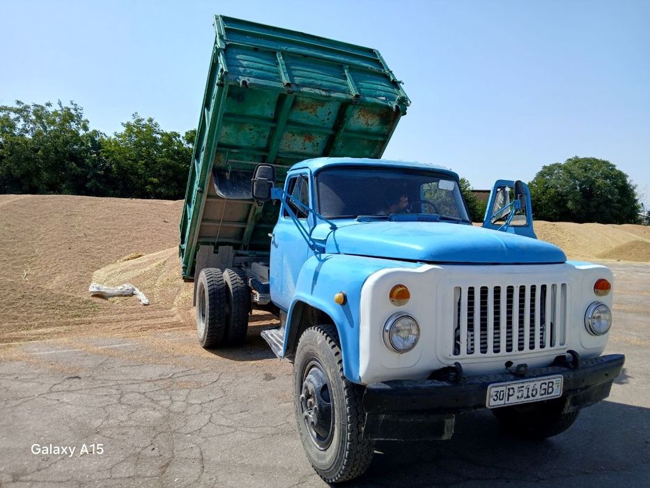 Gaz 53 samasval sotiladi