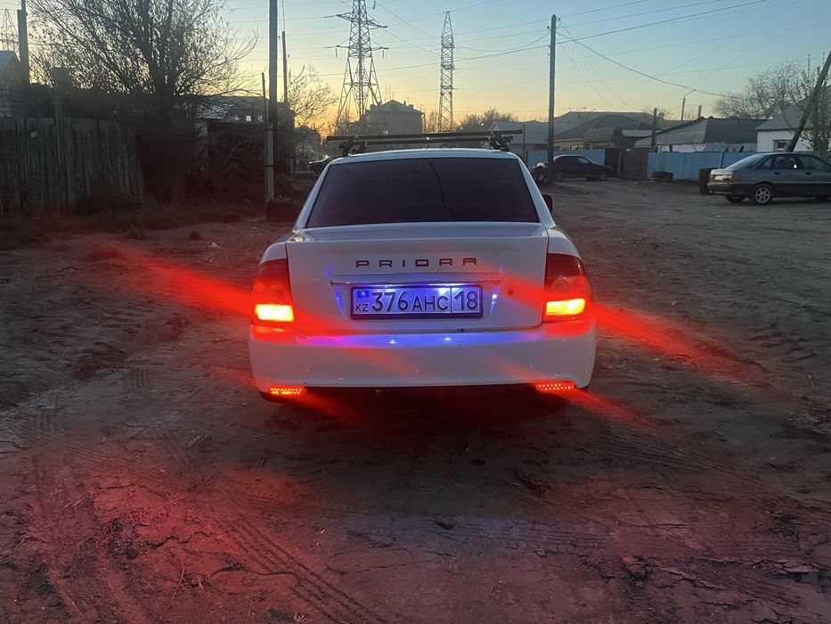 Продам Приора 1 2013