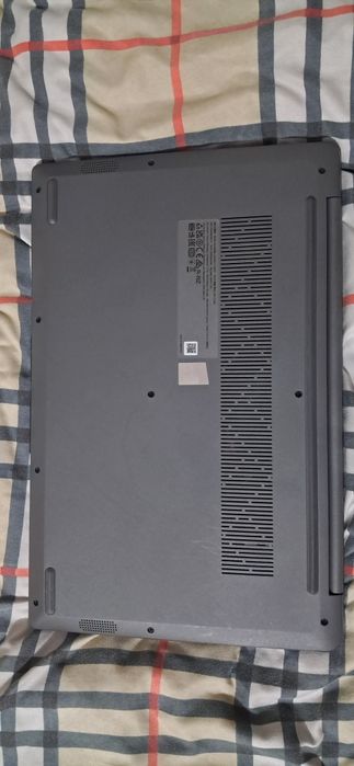 Продам ноутбук Lenovo (самовывоз)