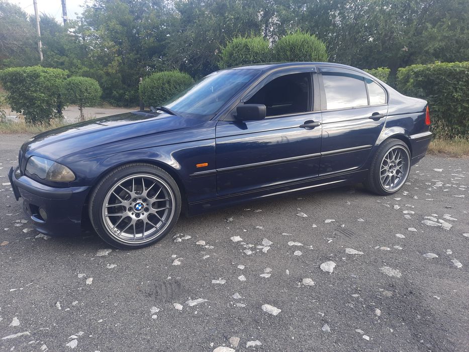 Диски на бмв r18