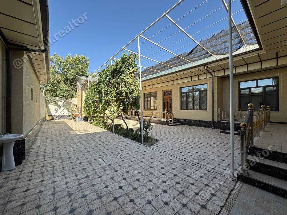 Продается Дом, 220 м2, 7,7 сот, 1-линия ул. Фергана Йули (87648)