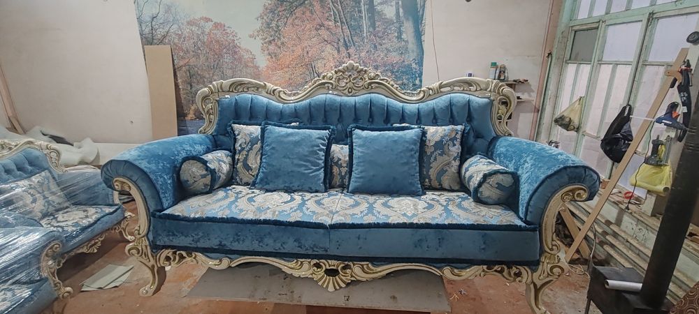 Обивка  мягкой мебели.