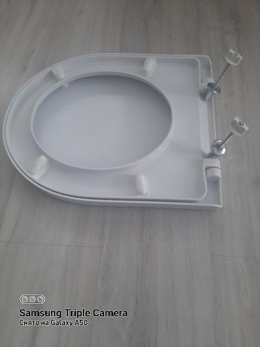 Крышка  для унитаза