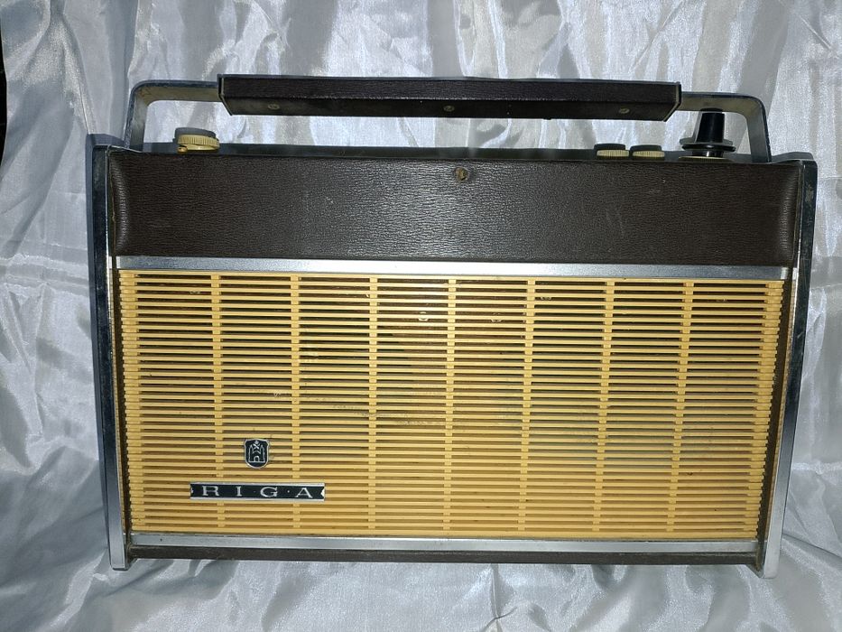 Редкий радиоприемник RIGA