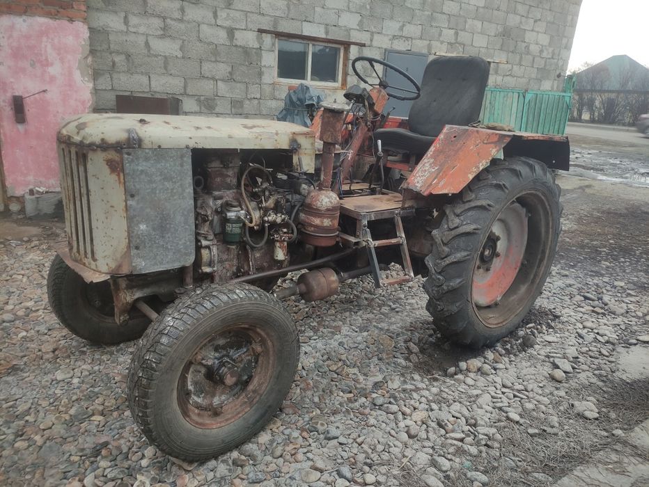 Продается трактор