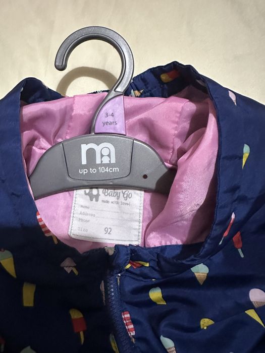 Продам детские куртки