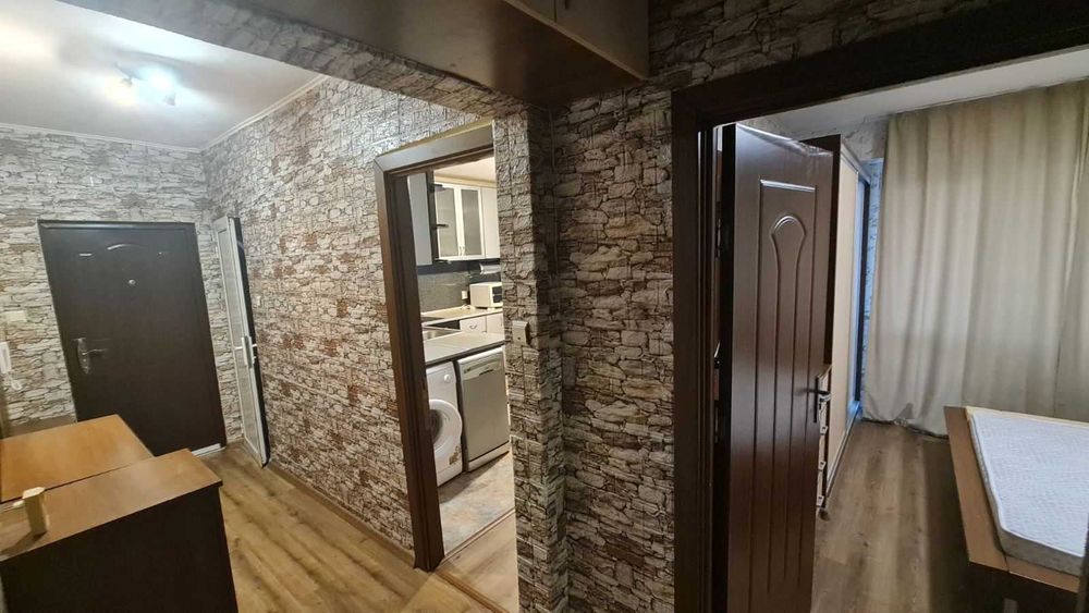 Дава се под наем Тристаен апартамент в Бургас, Братя Миладинови - 75 кв.м за 484.5 € - Снимка #6