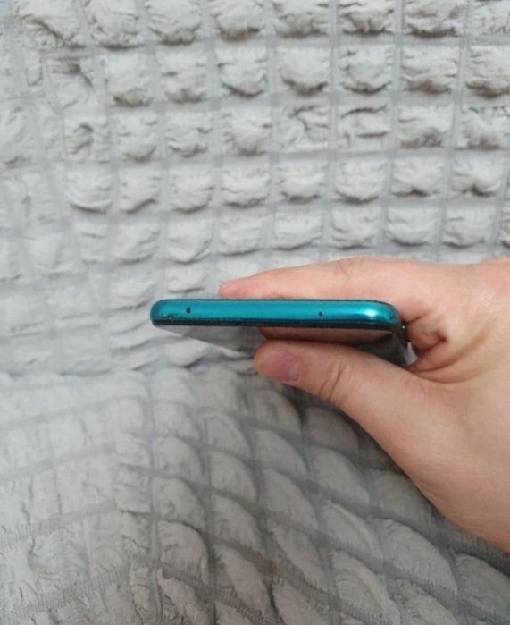 Srochna sotiladi Xiaomi Redmi Note 9 Pro 6/64Gb Orginal igravoy