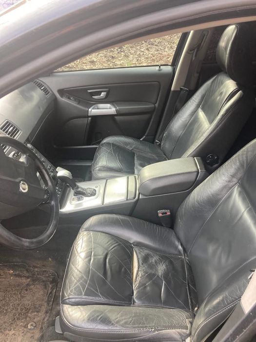 Салон волво xc90