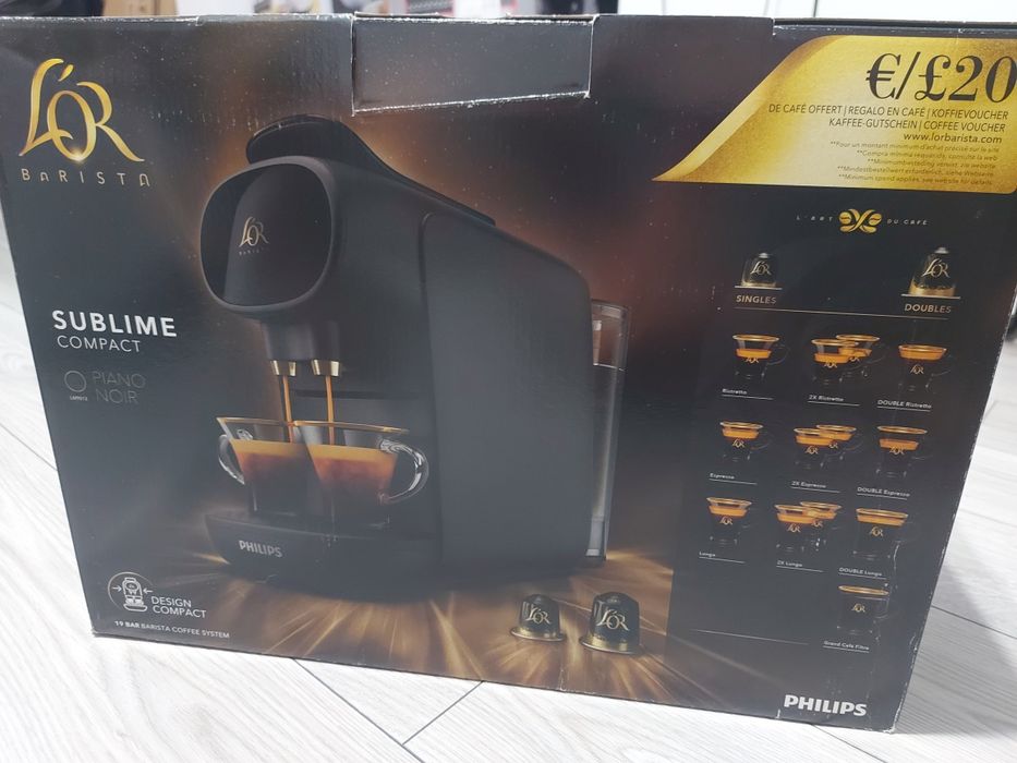 Aparat de cafea cu capsule