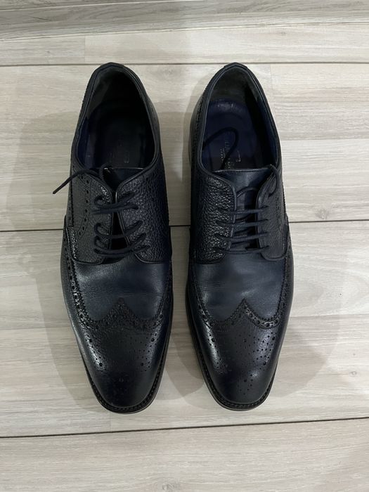 Продам мужские туфли