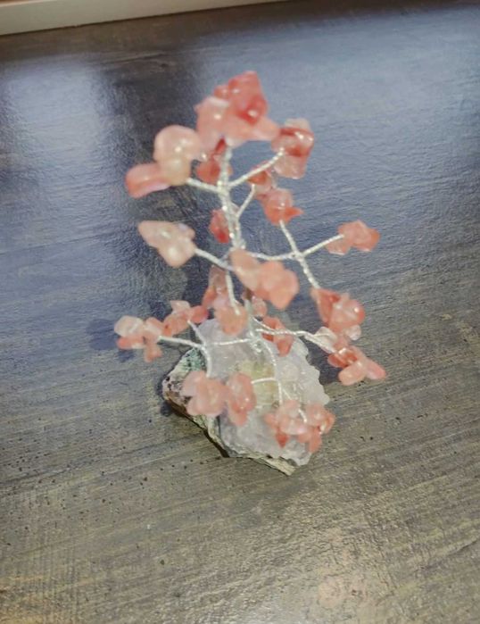 Автентични качествени сувенири ръчна изработка: "Дървото на живота"