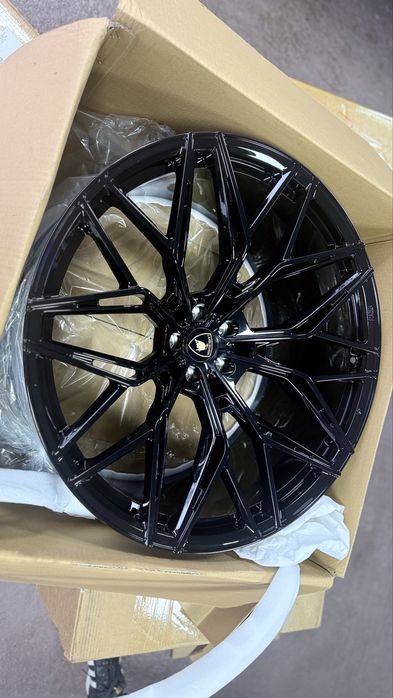 Jante Yido Forged 6 + R23 5x112 Audi Bmw X6 X5 X7 F96 XM G06 G05 G07