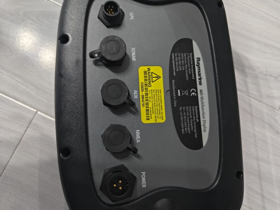 Sonar  Raymarine A60 MFD Display color (lipsa sona si alimentator))