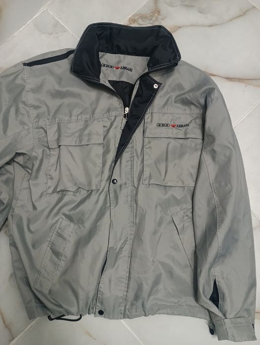 Яке Giorgio Armani ветровка L/XL - 25 лв
