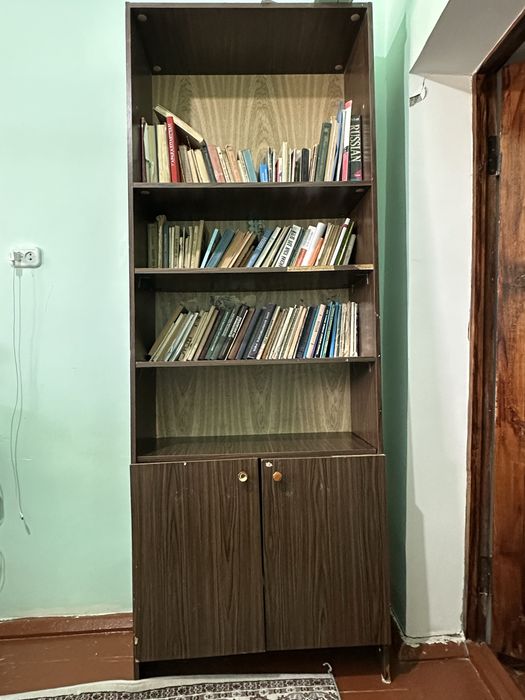 Книжный шкаф сатылады