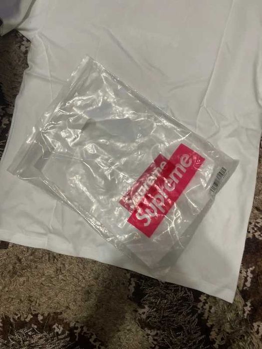 Supreme T shirt Nou