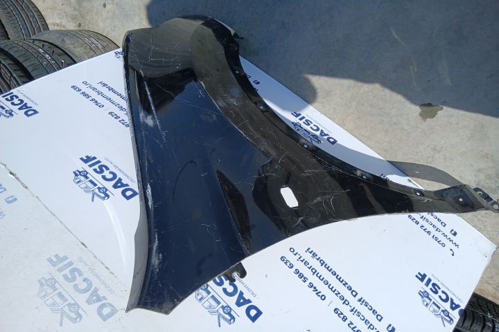 Aripa fata dreapta Nissan Qashqai prima generatie J10