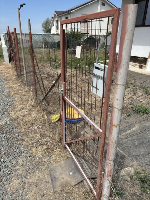 Porti duble batante/ poarta simpla