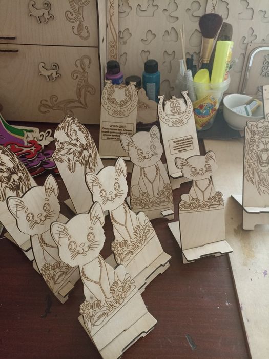 Подставки под телефон