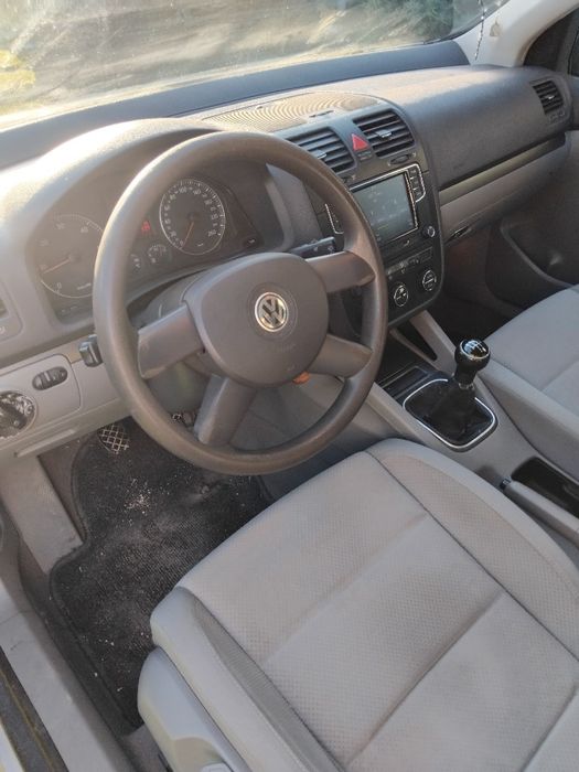Vând golf 5.. 1.9 diesel, unic proprietar, km 324000