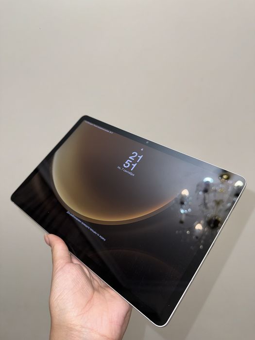 Планшет Galaxy Tab S9 FE 5G