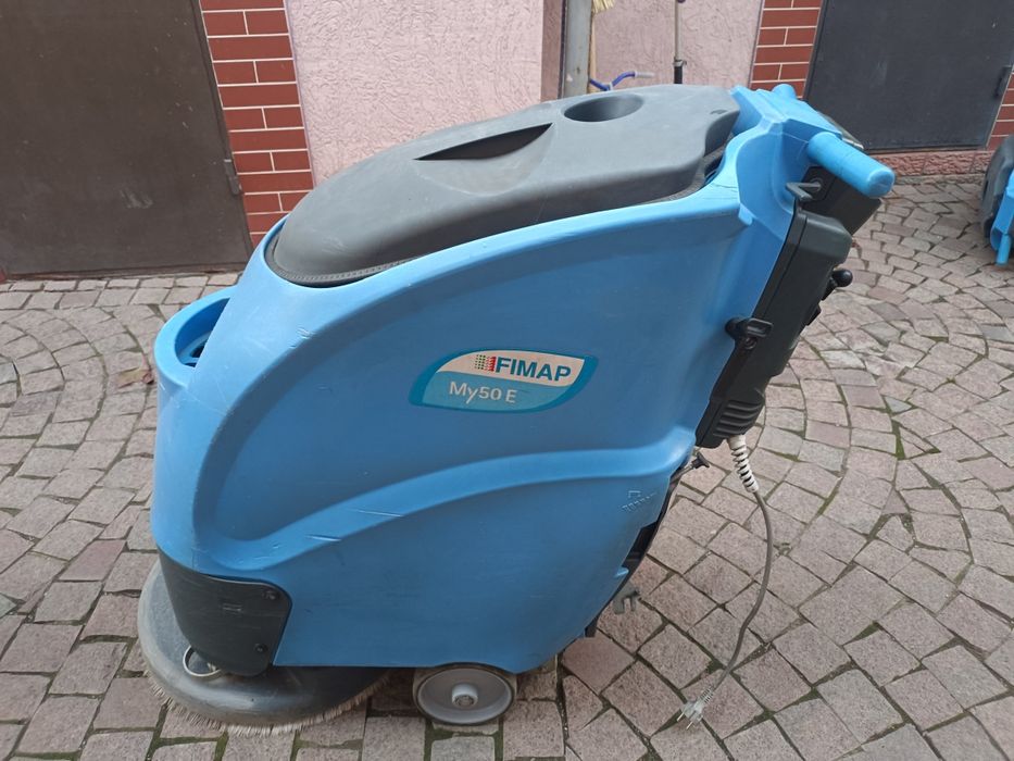 Поломоечная машина