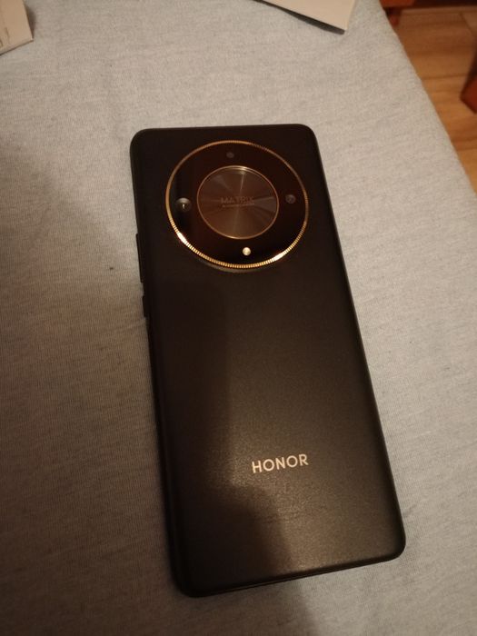 Vând honor magic 6 lite